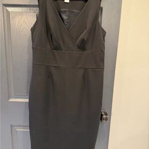 Spiegel Elegant Black Sleeveless Midi Dress